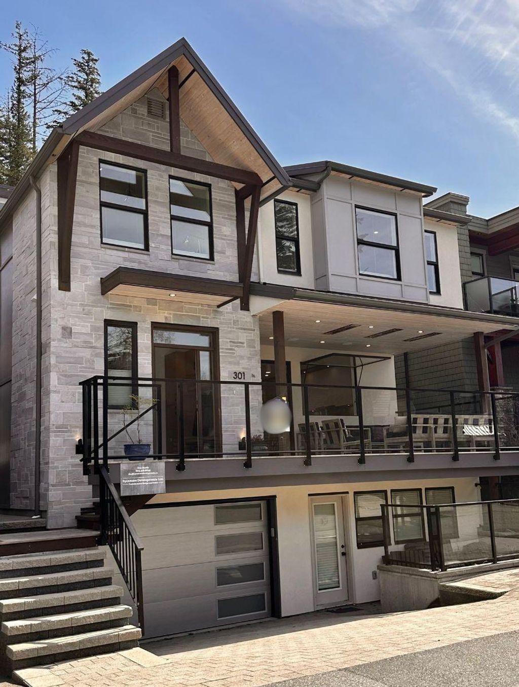 301 Second Avenue|cultus Lake North, Cultus Lake
