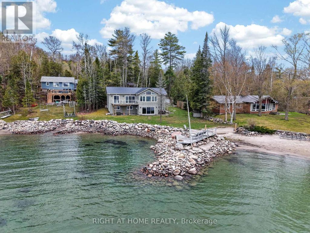 442 Silver Birch Drive, Tiny