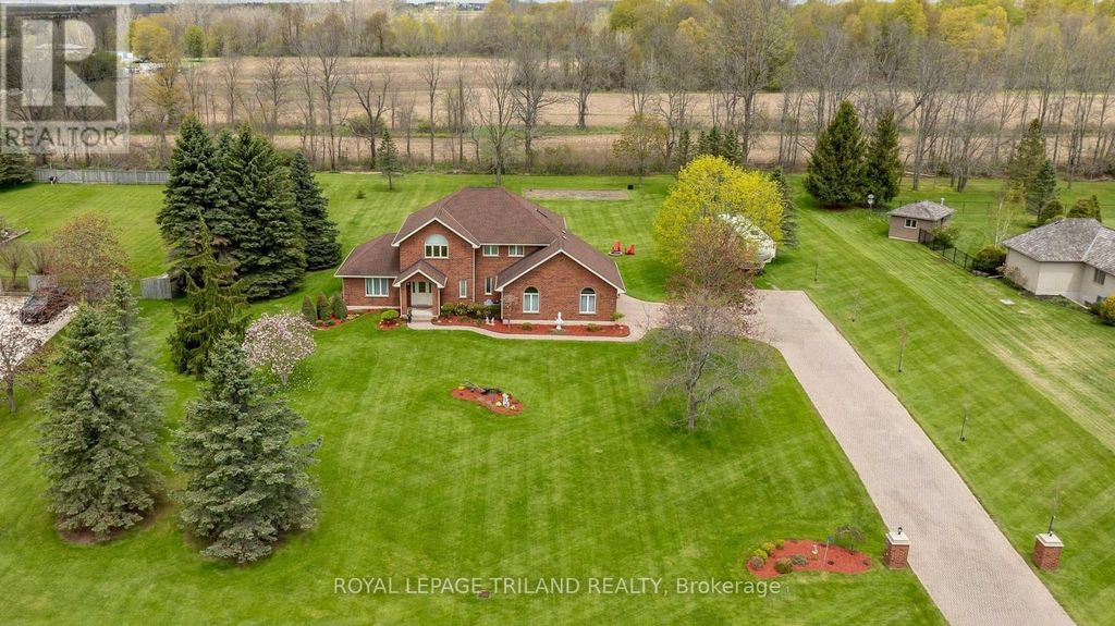 42720 Meadow Wood Lane, Central Elgin