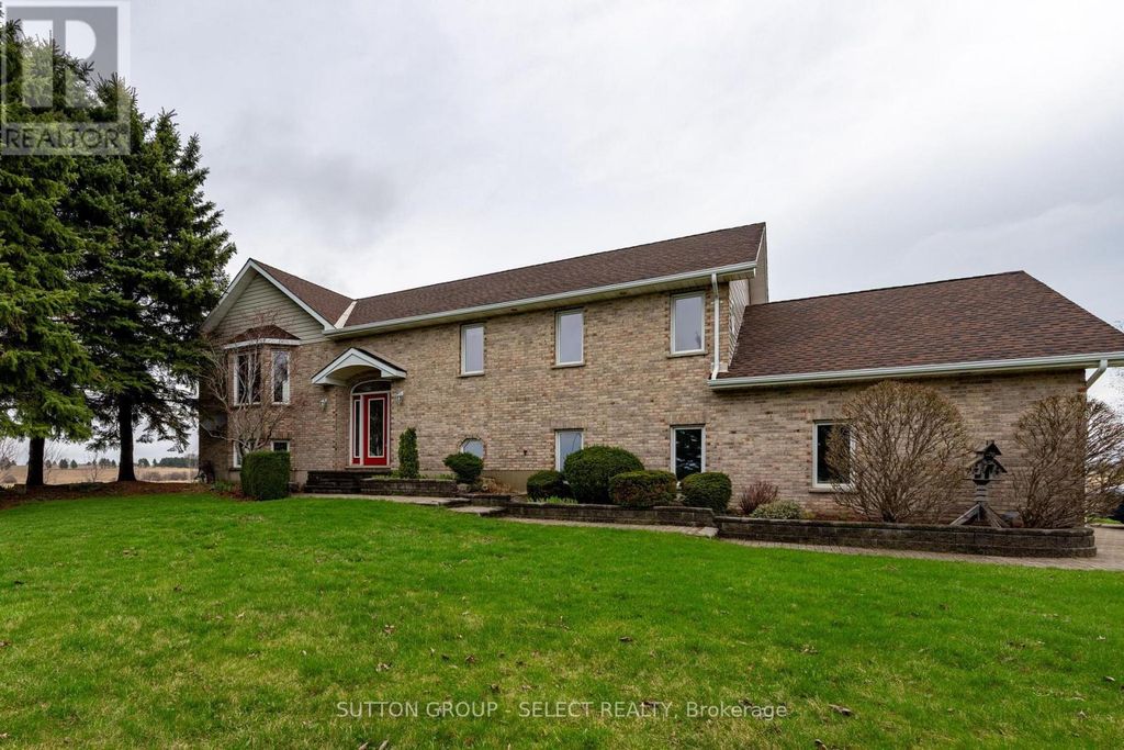 77242 London Road, Huron East (tuckersmith)