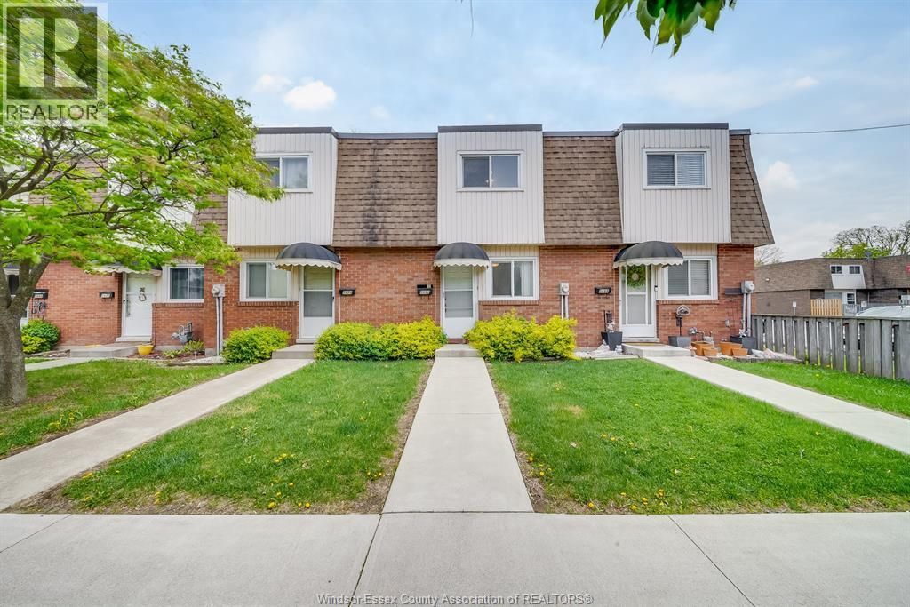 5486 Lassaline, Windsor
