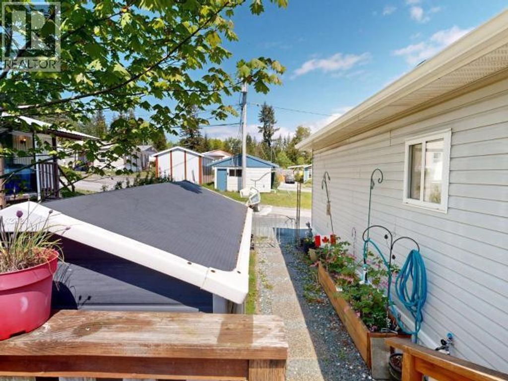 24-4500 Claridge Road, Powell River