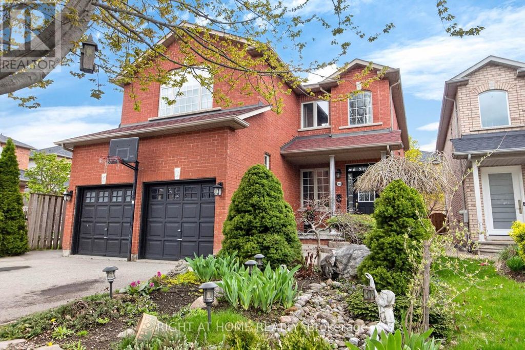 5956 Rayshaw Crescent, Mississauga (streetsville)