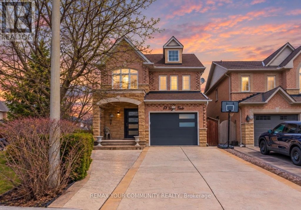 68 Goyo Gate, Vaughan