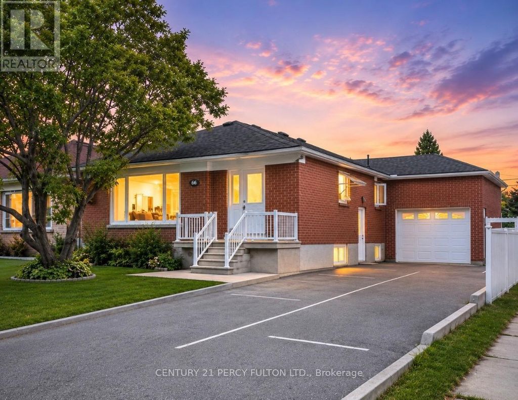 66 Acton Avenue, Toronto (bathurst Manor)