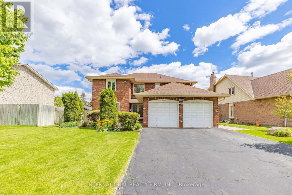 1236 Fleet Street, Mississauga (sheridan)