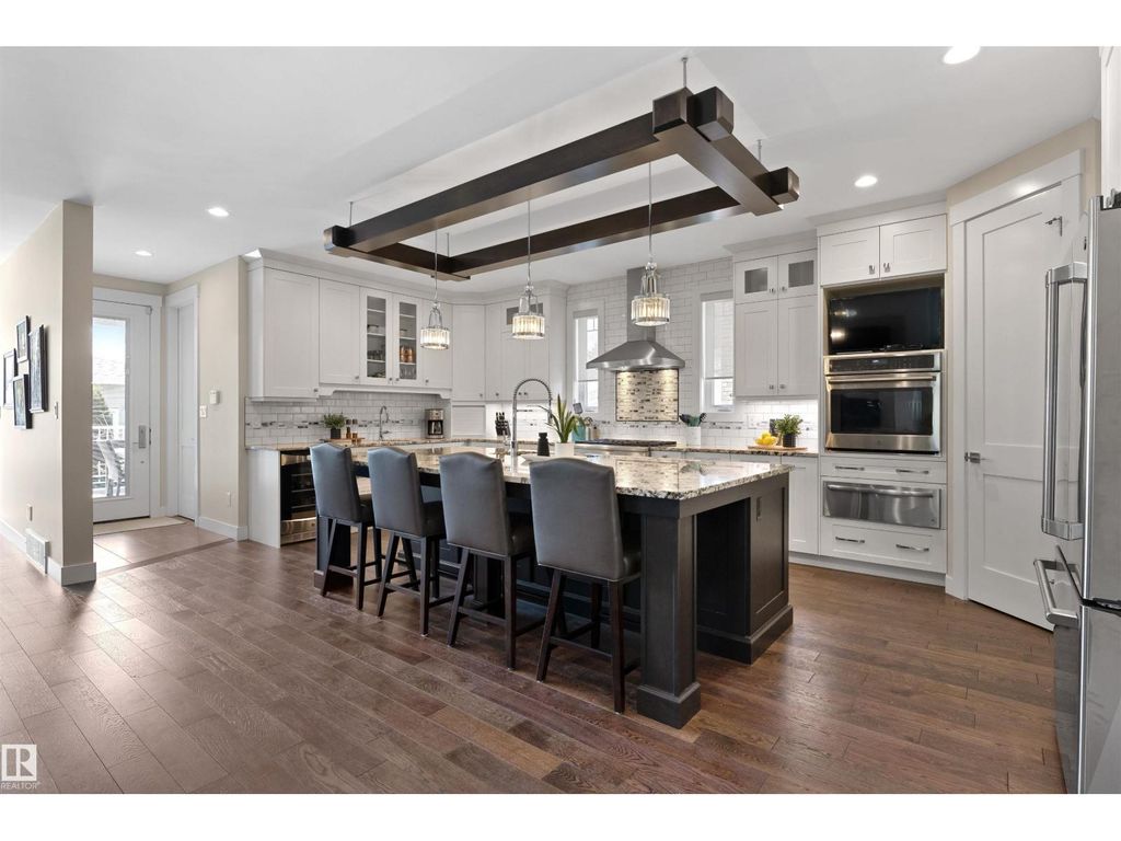 7931 112s Av Nw, Edmonton