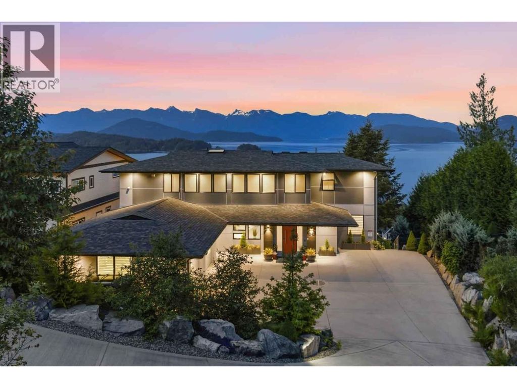 1242 St Andrews Road, Gibsons