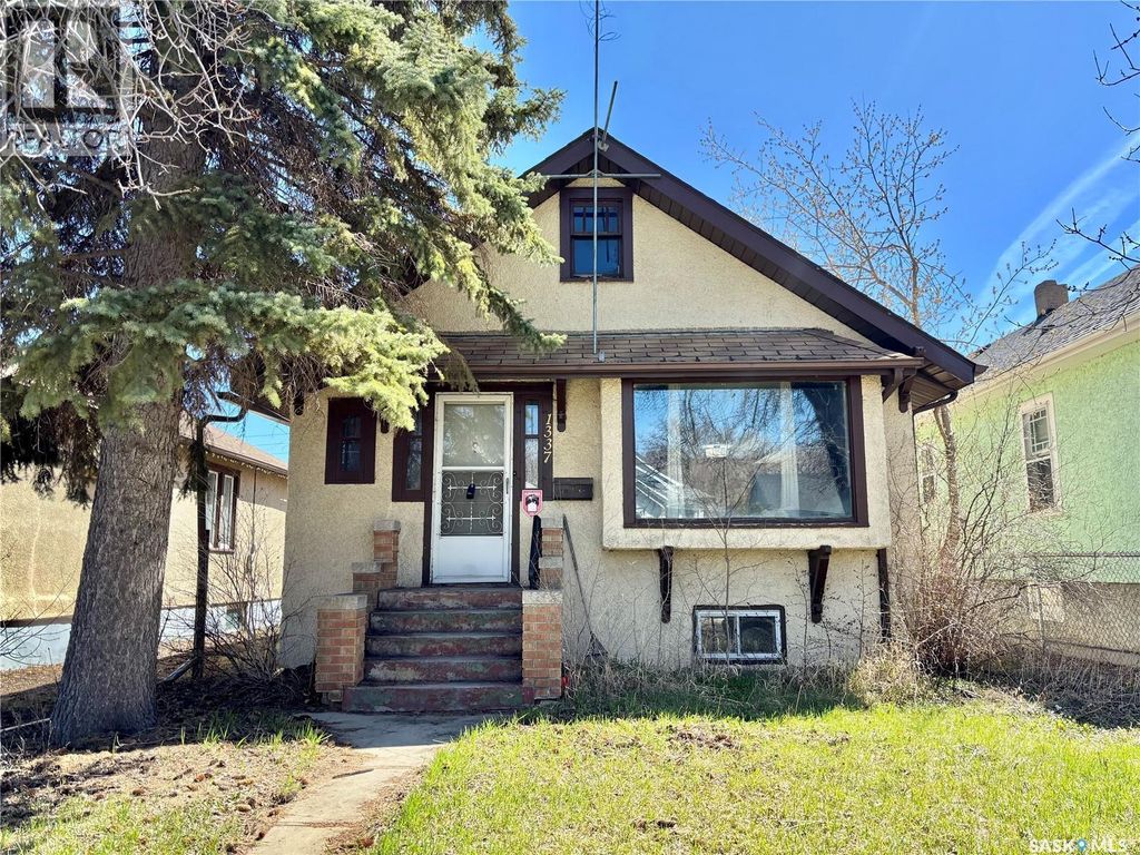1337 Mctavish Street, Regina