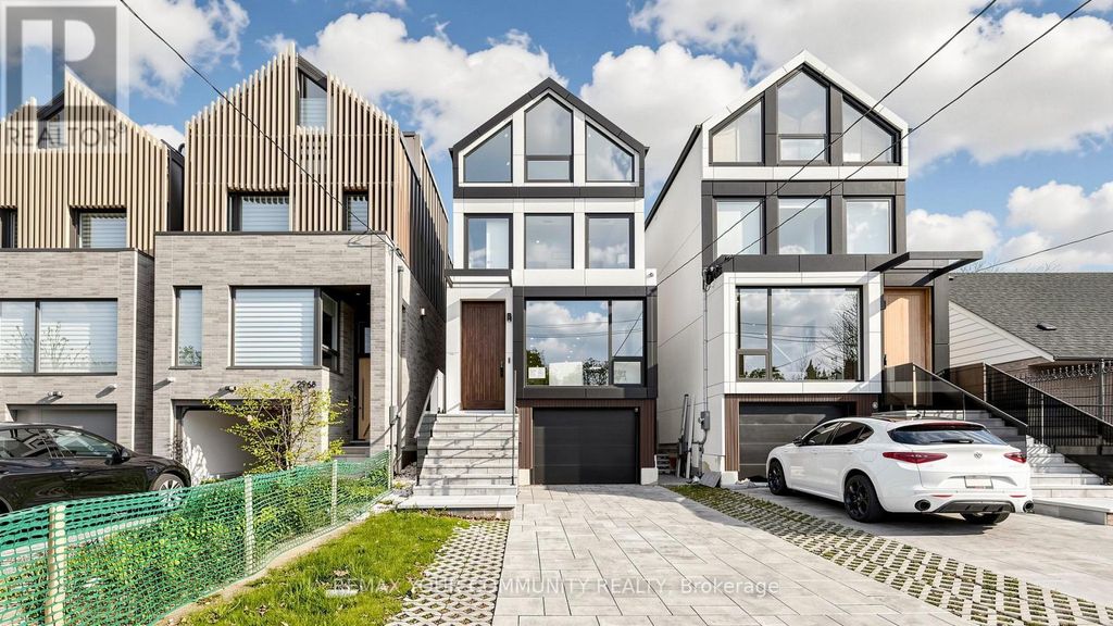2970a Bayview Avenue, Toronto (willowdale East)