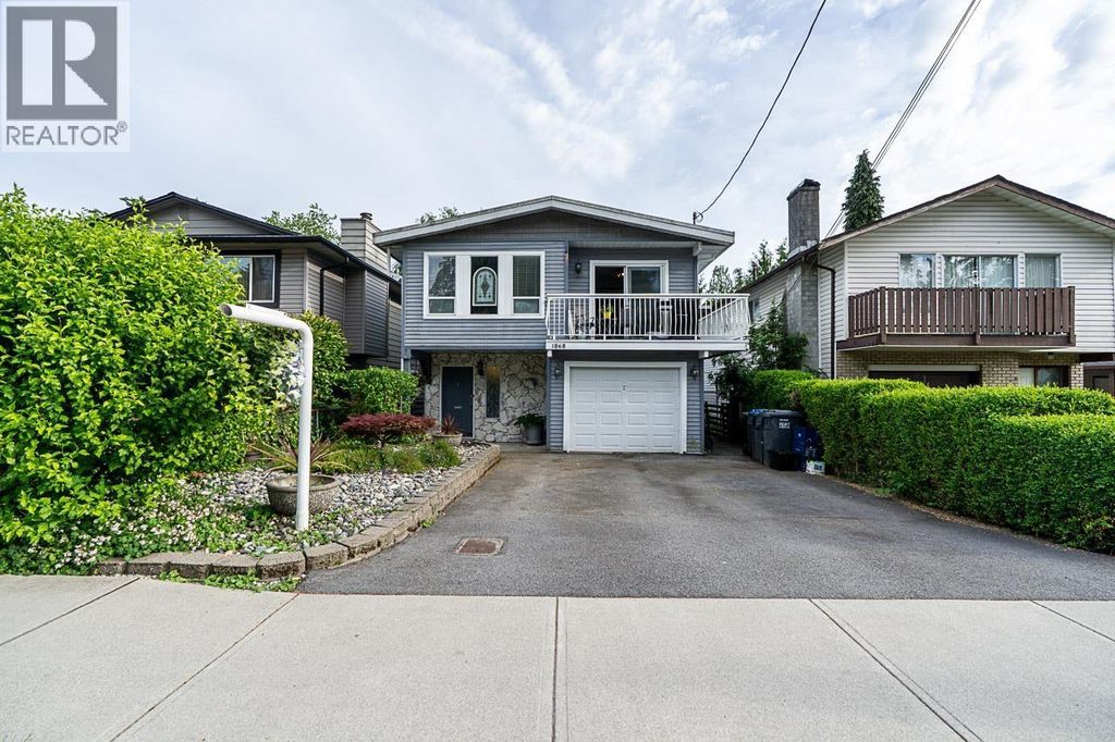 1868 Coquitlam Avenue, Port Coquitlam