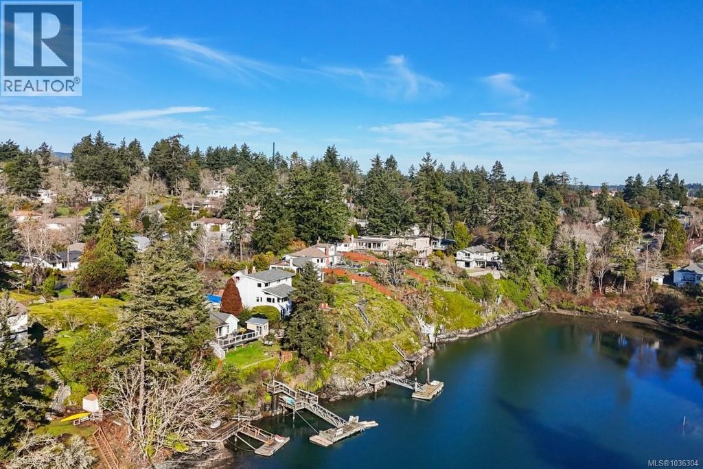 304 Bessborough Ave, View Royal