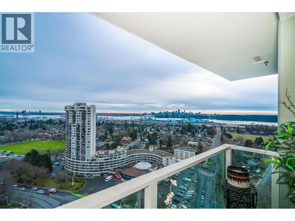 2102 1632 Lions Gate Lane, North Vancouver