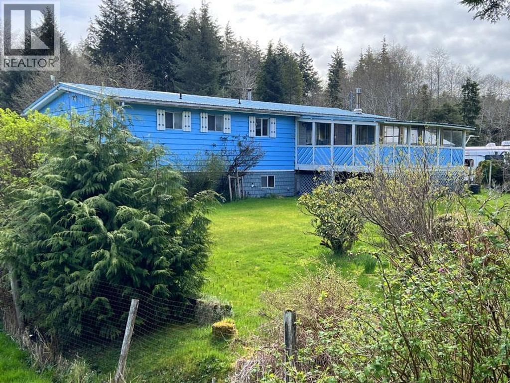2 Froese Subdivision Road, Port Clements