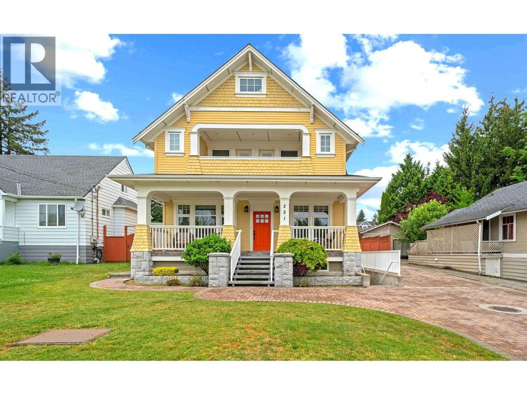 221 Ninth Avenue, New Westminster