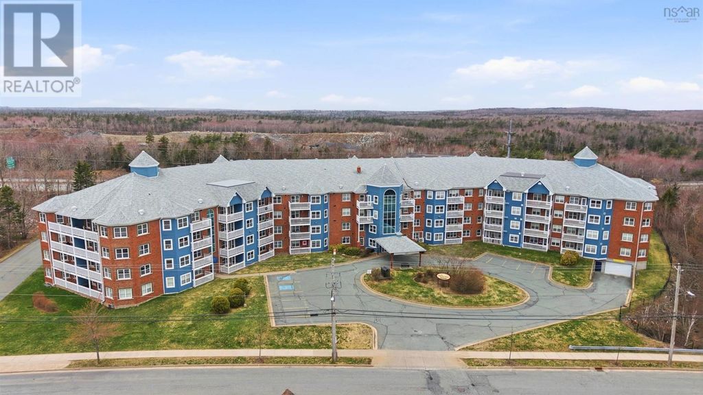 306 512 Parkland Drive, Halifax