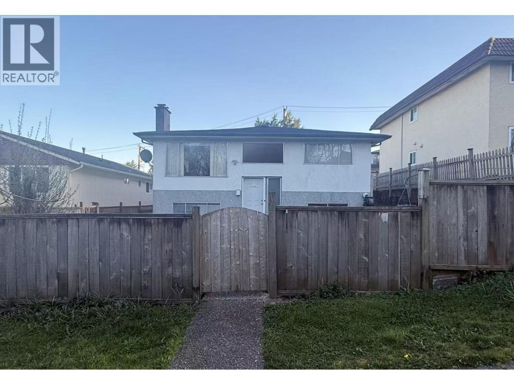 3466 E 2nd Avenue, Vancouver
