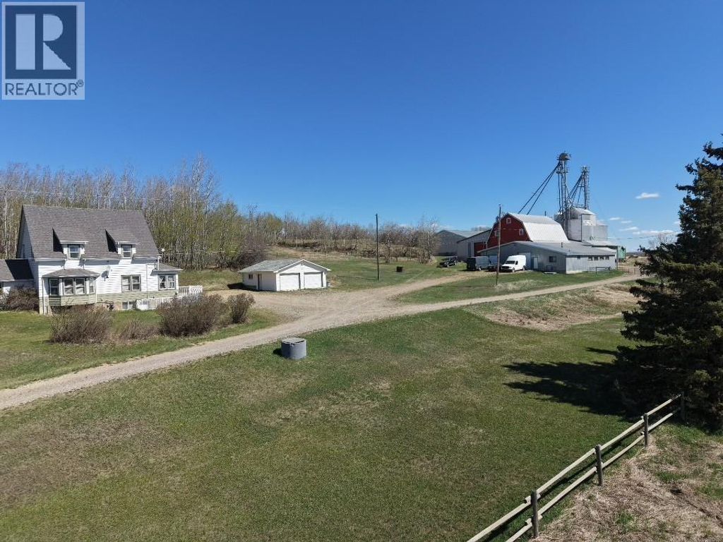 1040a 49 Highway, Dawson Creek
