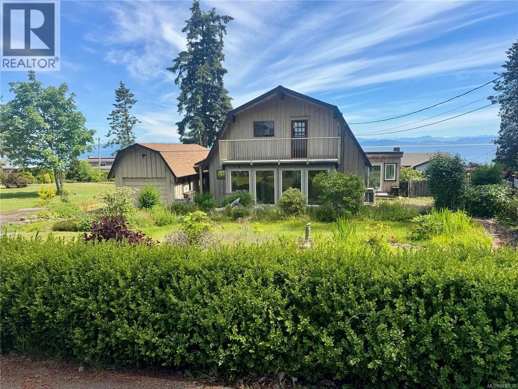 4854 Kilmarnock Dr, Courtenay