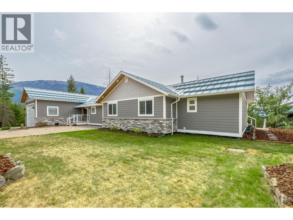 3525 Enderby Mabel Lake Road Unit# 1, Enderby