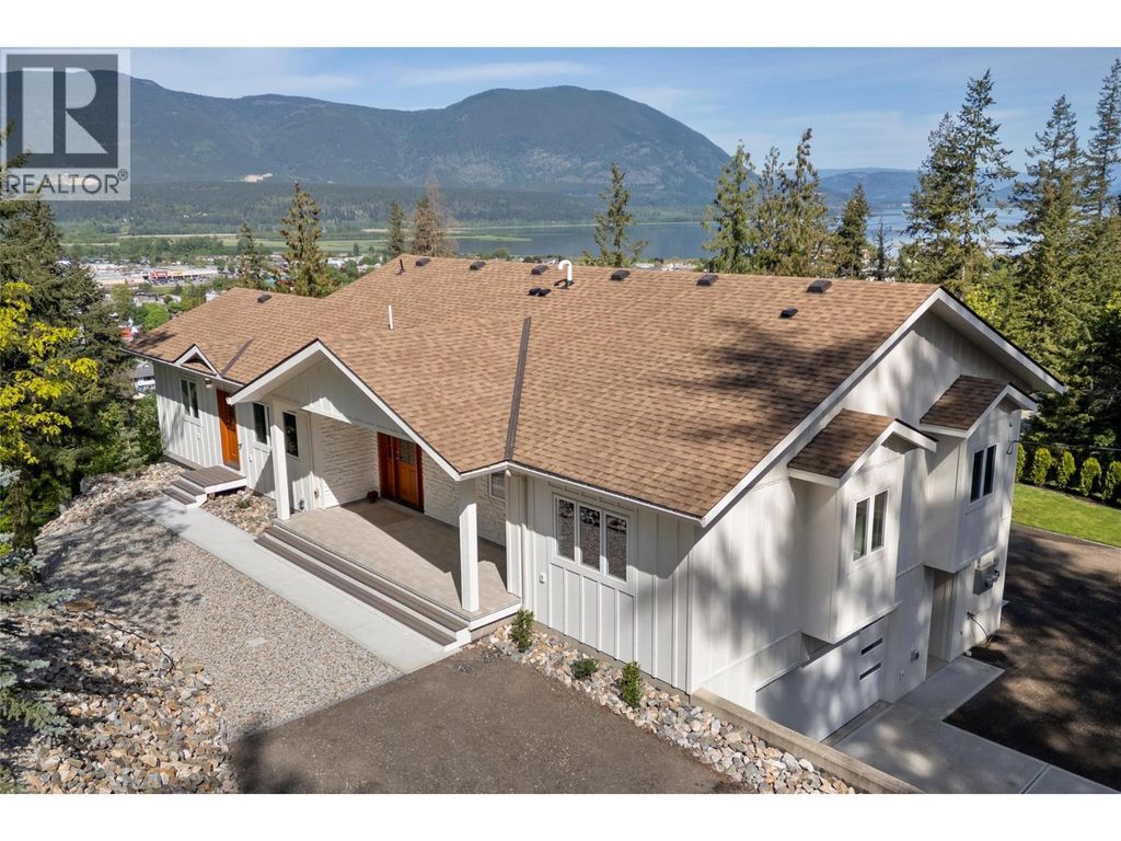 633 9 Street Se, Salmon Arm