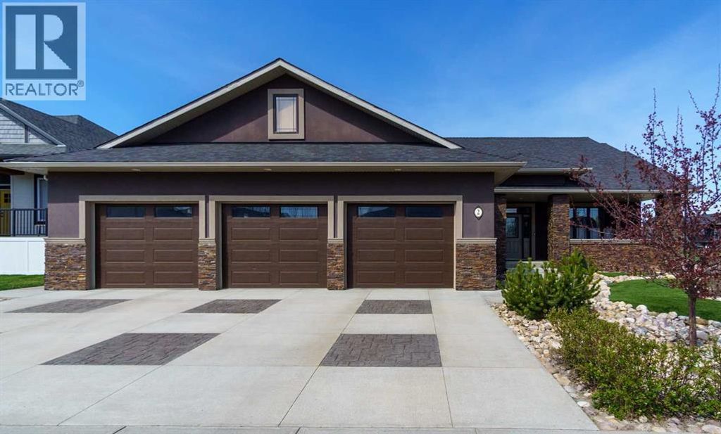 2 Harrison Green, Olds