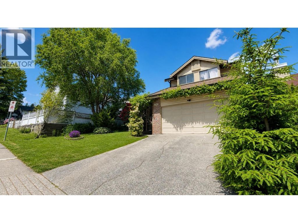 2961 Walton Avenue, Coquitlam