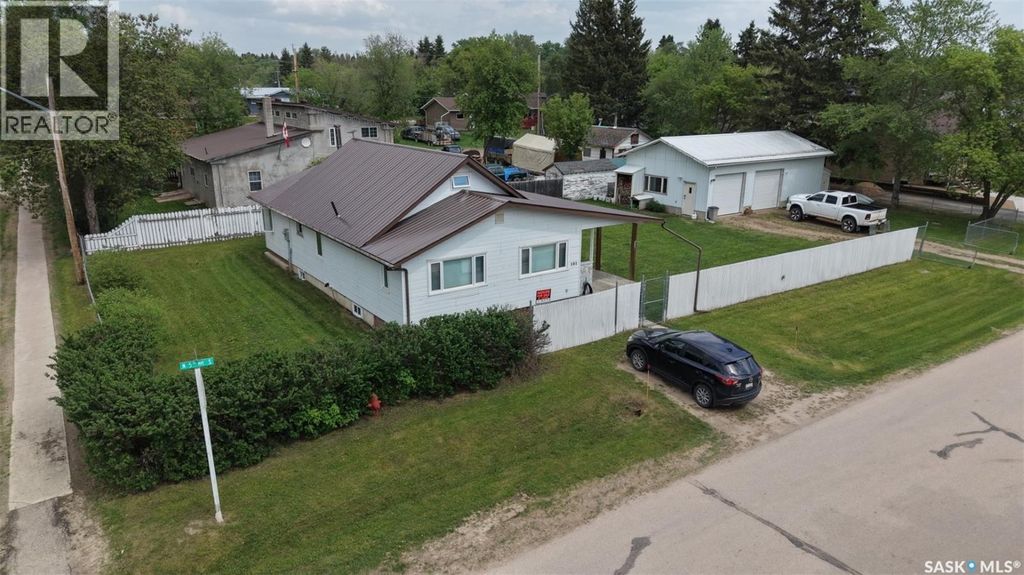 101 5th Avenue S, Big River