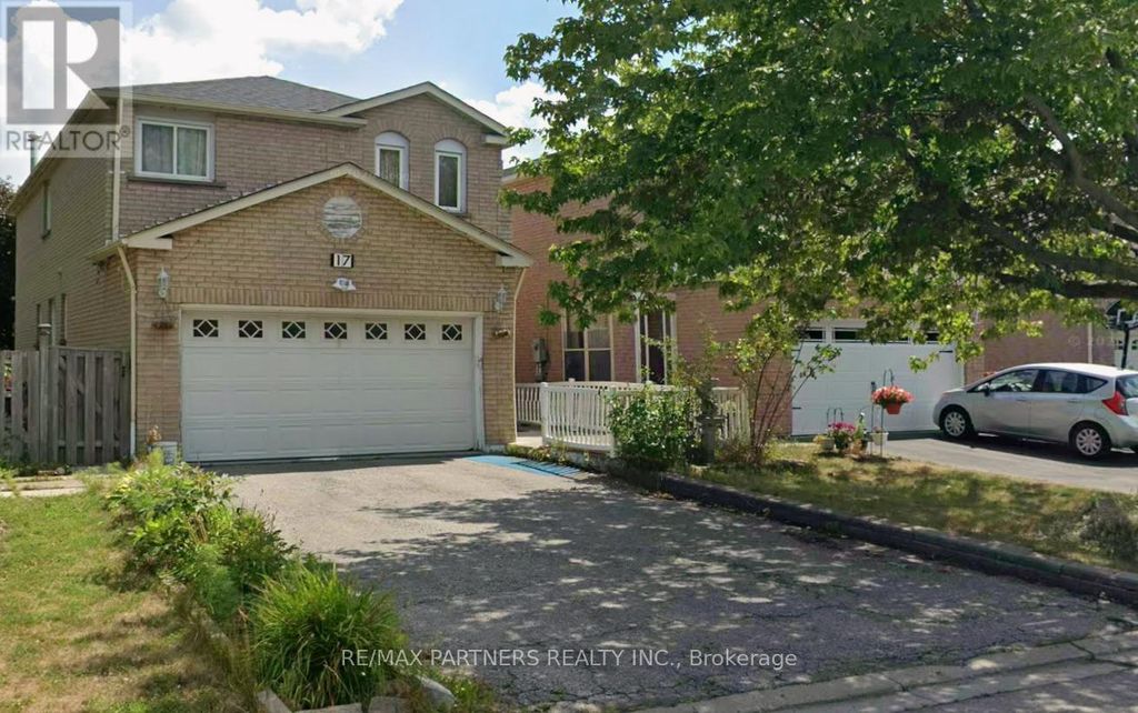 17 Martlesham Road, Markham (milliken Mills East)