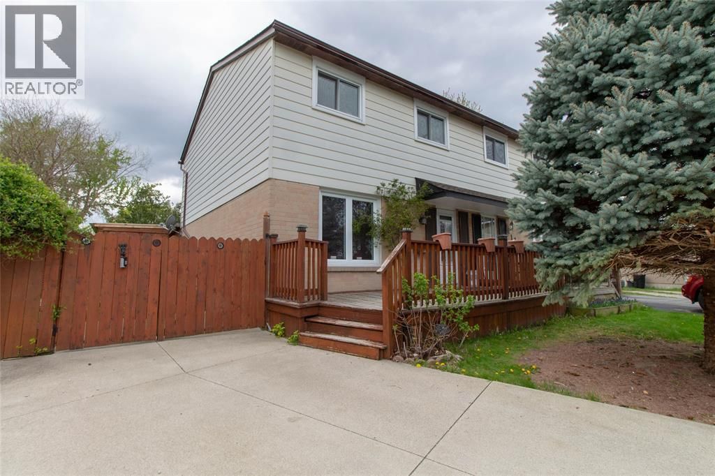 1123 Cardiff Court, Sarnia