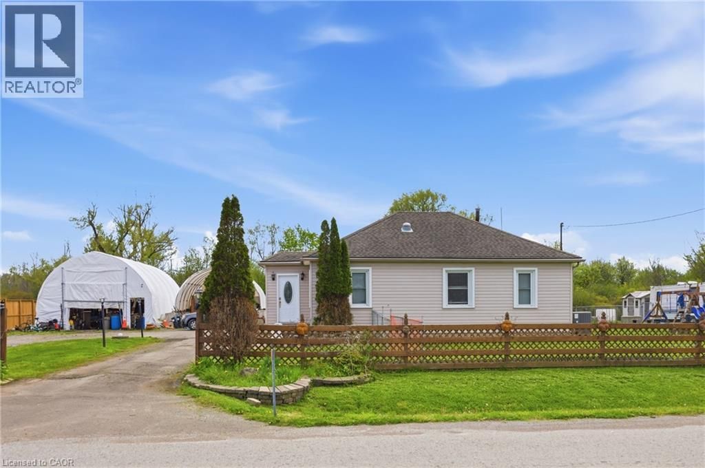 2934 Baker Road, Niagara Falls