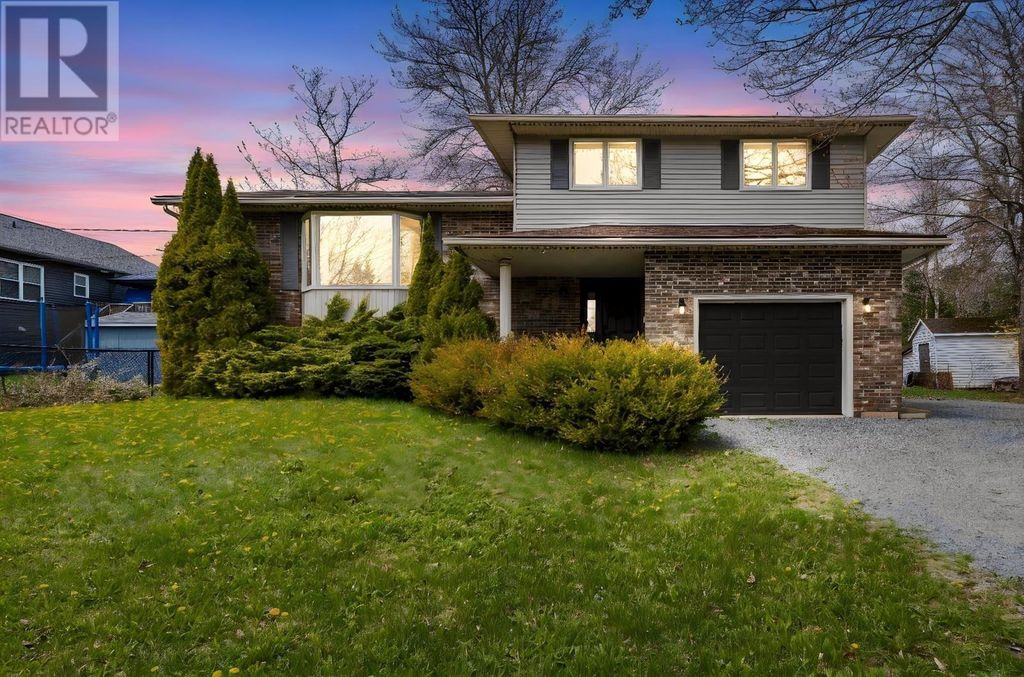 2 Woods Court, Beaver Bank