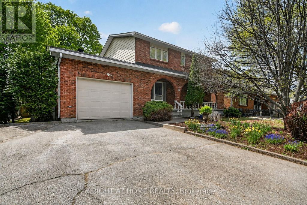 20 Palsen Street, Ottawa