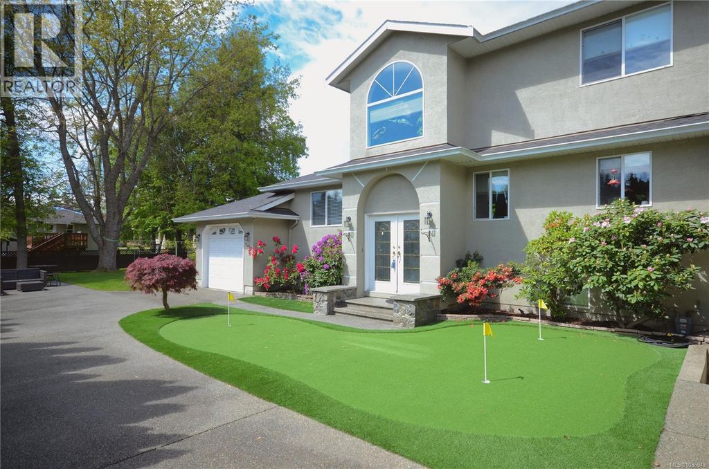 B 1143 Greenwood Ave, Esquimalt