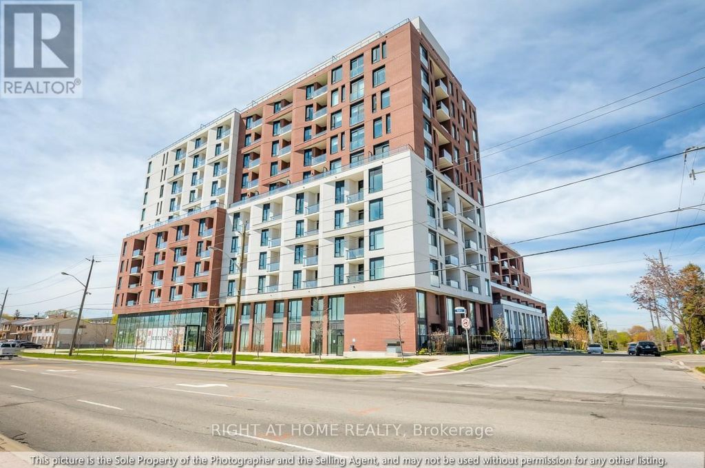 1211 - 3100 Keele Street, Toronto (downsview-Roding-Cfb)