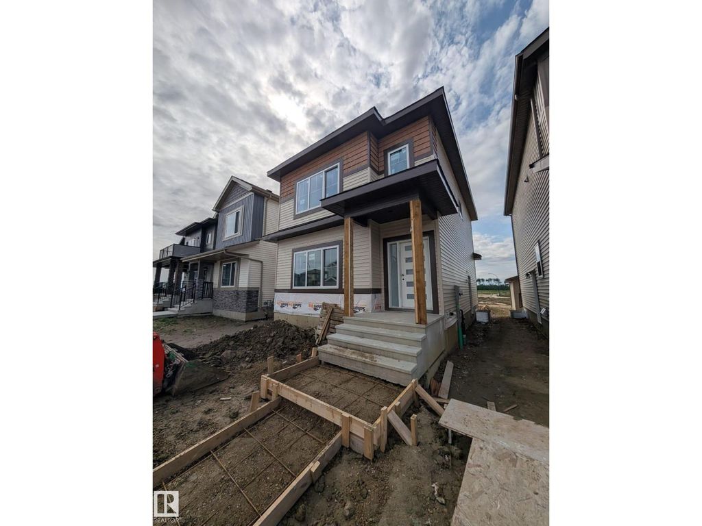 348 Roberts Wd, Leduc