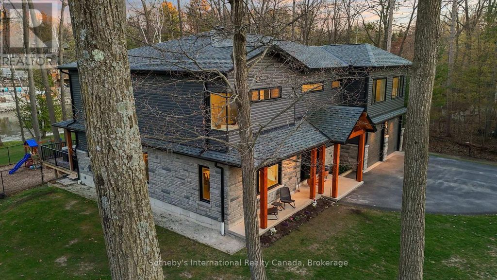 71 Oak Lea Boulevard, Wasaga Beach
