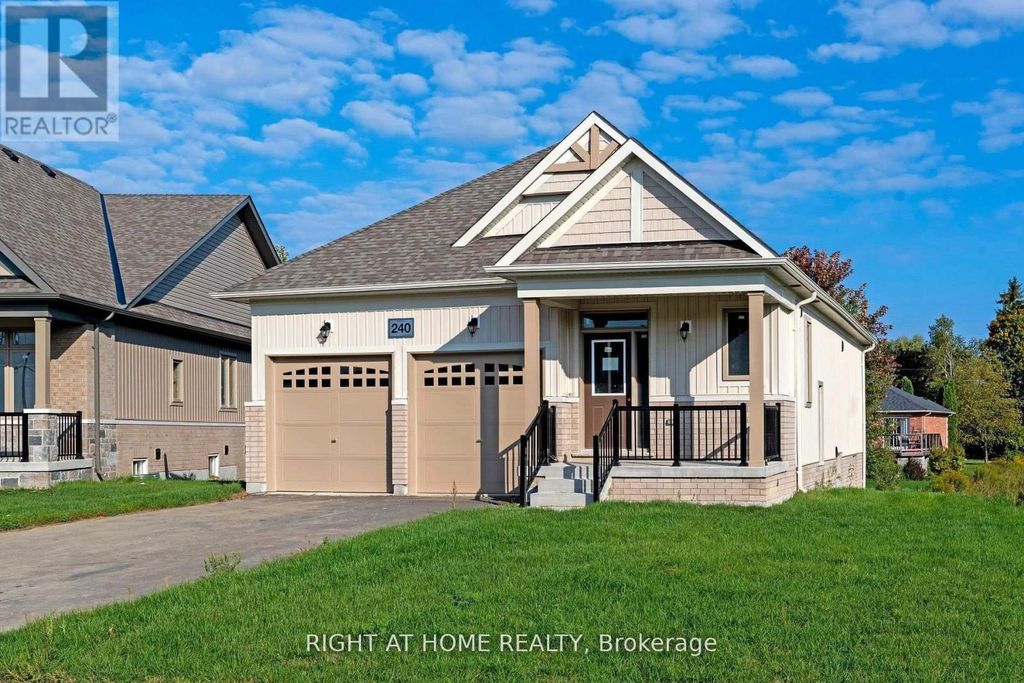 240 Wilcox Drive, Clearview (stayner)