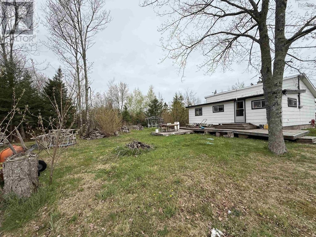 12 Cedar Lane Lane, Port Howe
