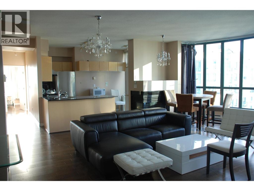 2908 1239 West Georgia Street, Vancouver