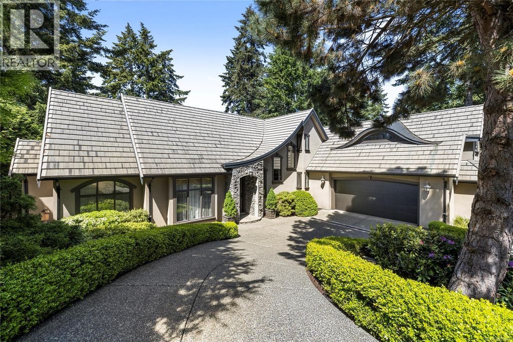 3747 Ashton Pl, Nanoose Bay