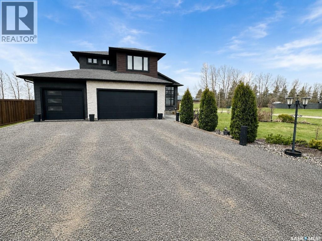 1 Lloyd Avenue, Fillmore