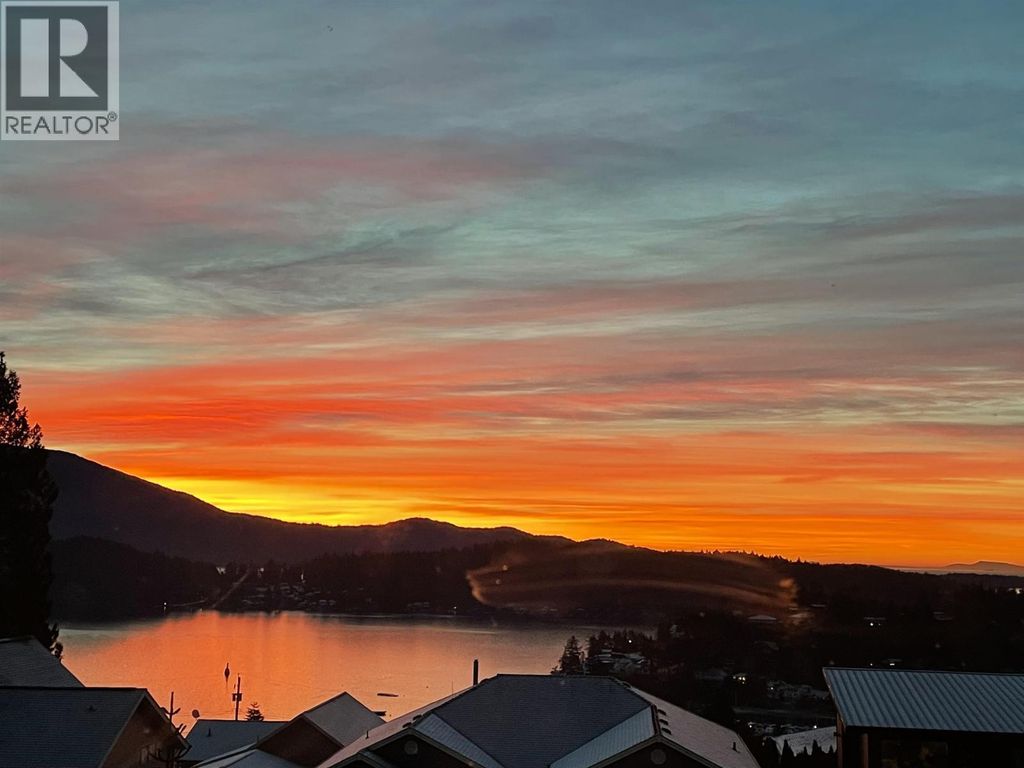 502 Spyglass Place, Gibsons