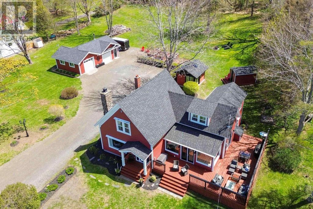 646 Highway 1, Smiths Cove