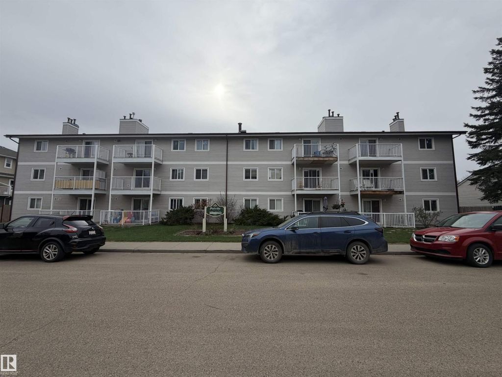 #205 10136 160 St Nw, Edmonton