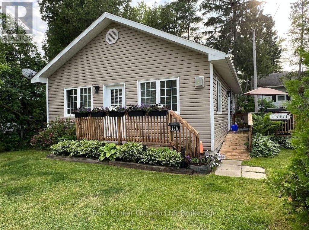 208 Second Avenue S, South Bruce Peninsula