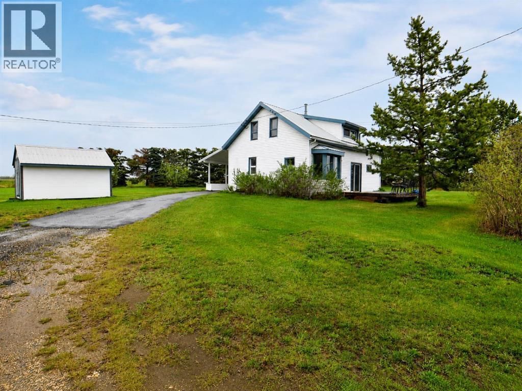 26070 Twp Rd 714, Ridgevalley