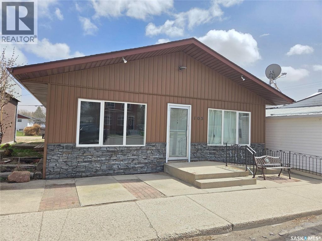 105 Main Street, Wawota