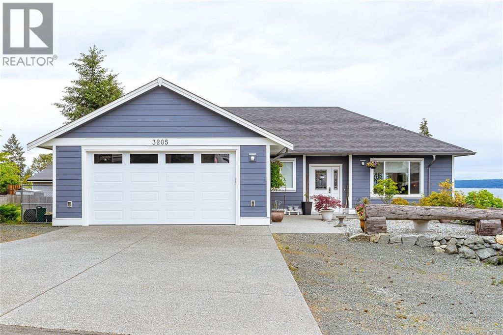3205 Douglas St, Chemainus
