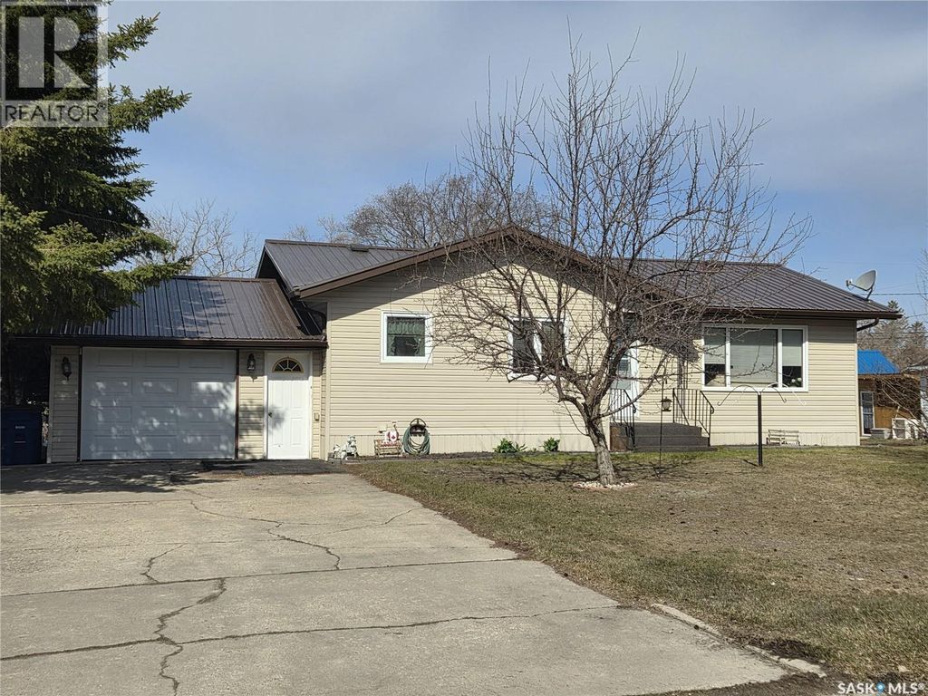 249 Sixth Street Ne, Wadena